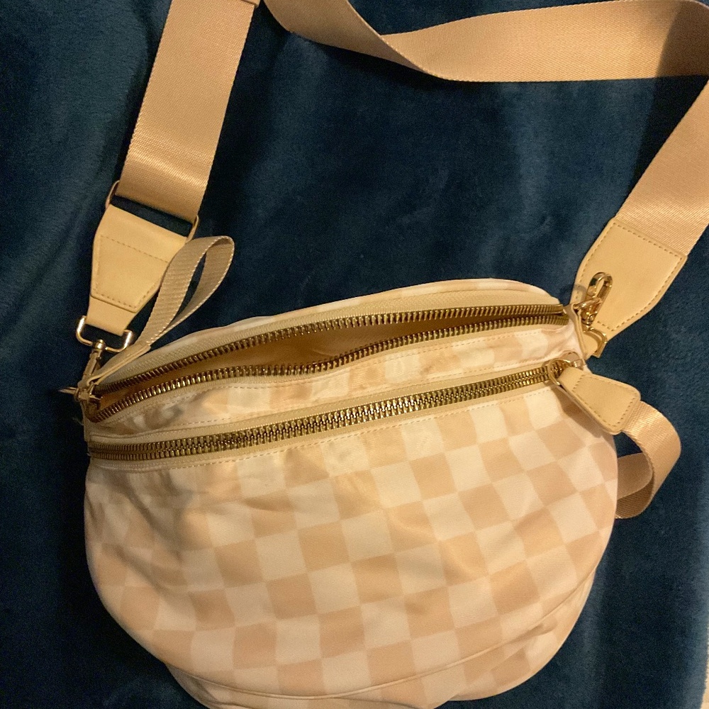 Emmify Checkered Nylon Crossbody – Bum Bag